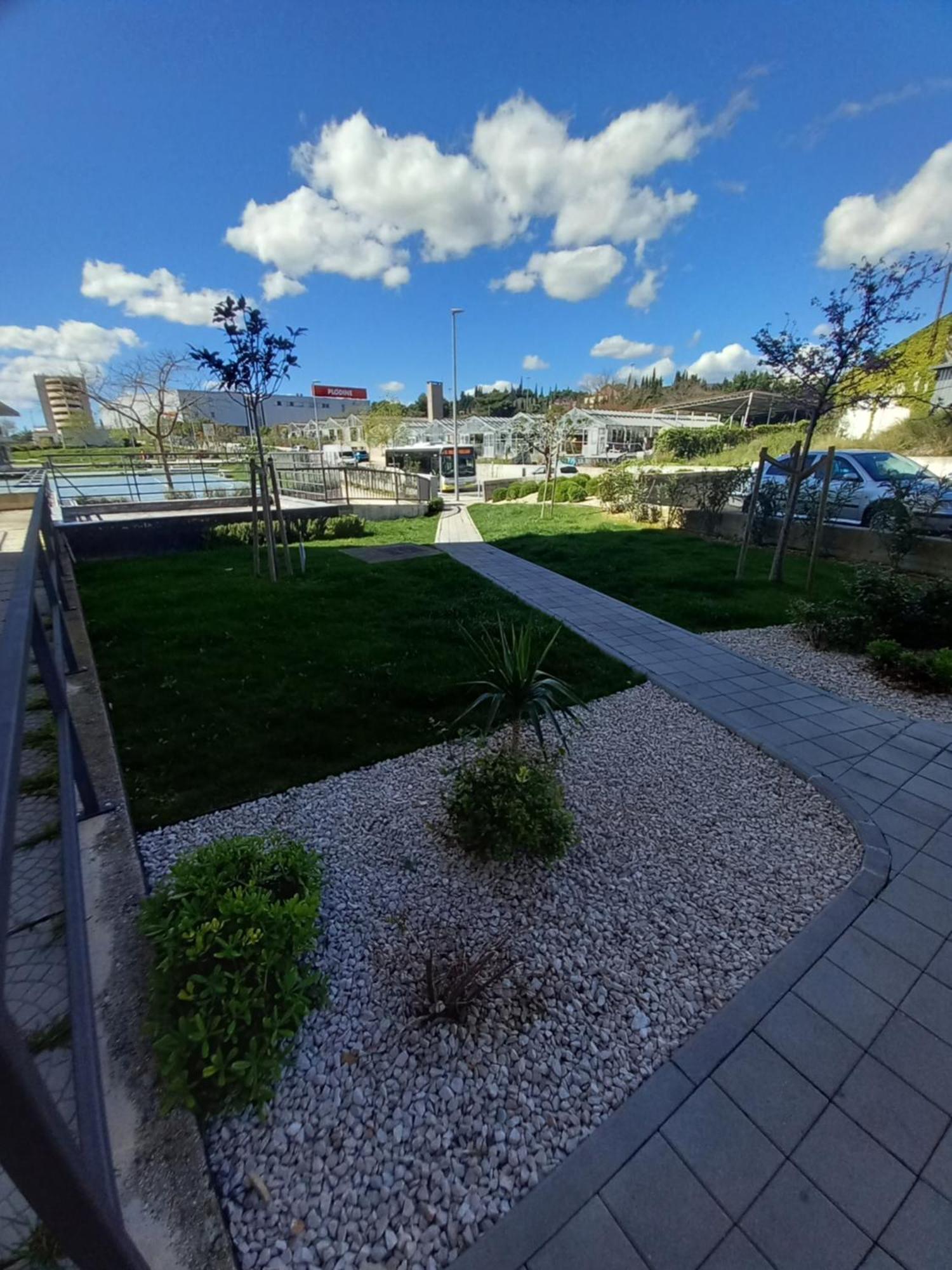 Apartment Harmony - Pleasant And Comfortable Place With A Balcony And A Secured Garage Split Exterior foto